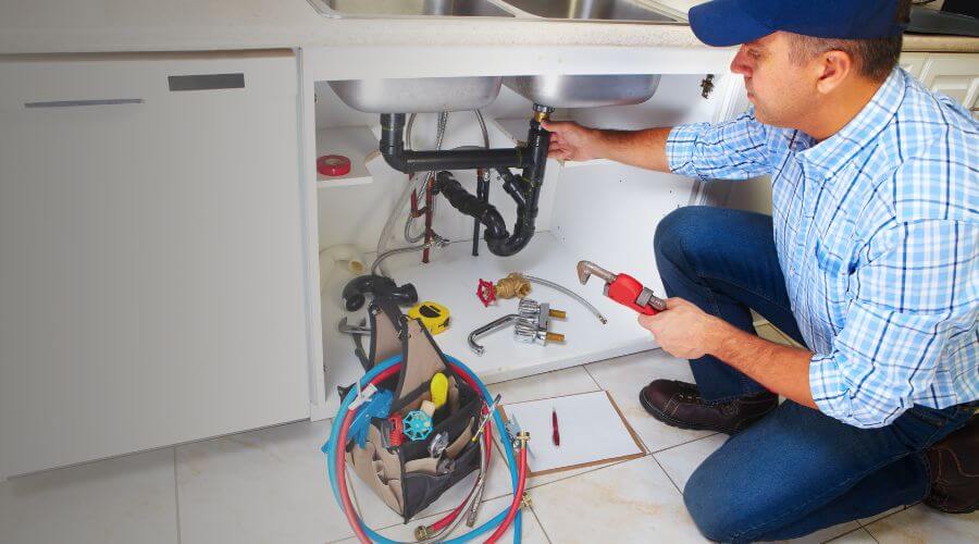 Expert burst pipe repair services in Manton, MI